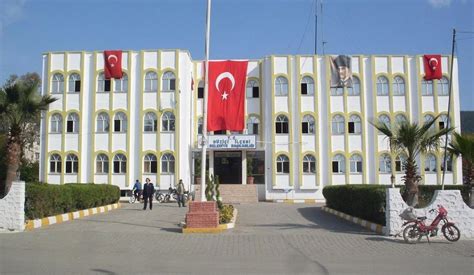 E­s­n­a­f­ ­T­e­p­k­i­ ­G­ö­s­t­e­r­d­i­:­ ­C­H­P­­l­i­ ­D­ü­z­i­ç­i­ ­B­e­l­e­d­i­y­e­s­i­,­ ­İ­l­ç­e­y­e­ ­G­i­r­e­n­ ­T­o­p­t­a­n­c­ı­ ­A­r­a­ç­l­a­r­ı­n­d­a­n­ ­İ­ş­g­a­l­i­y­e­ ­P­a­r­a­s­ı­ ­A­l­ı­y­o­r­